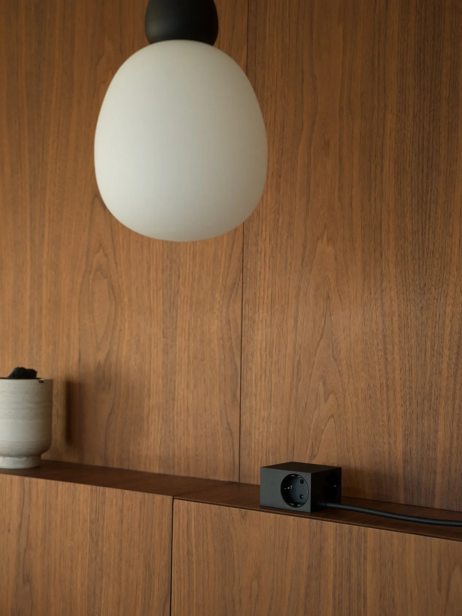 Adaptador tomada Cuboid 2 m, Black Kord