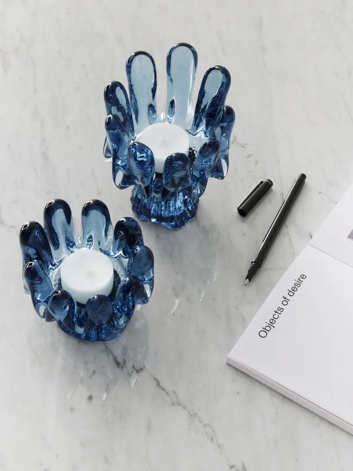 Solros porta-velas em vidro circular 9,2 cm, Azul Kosta Boda