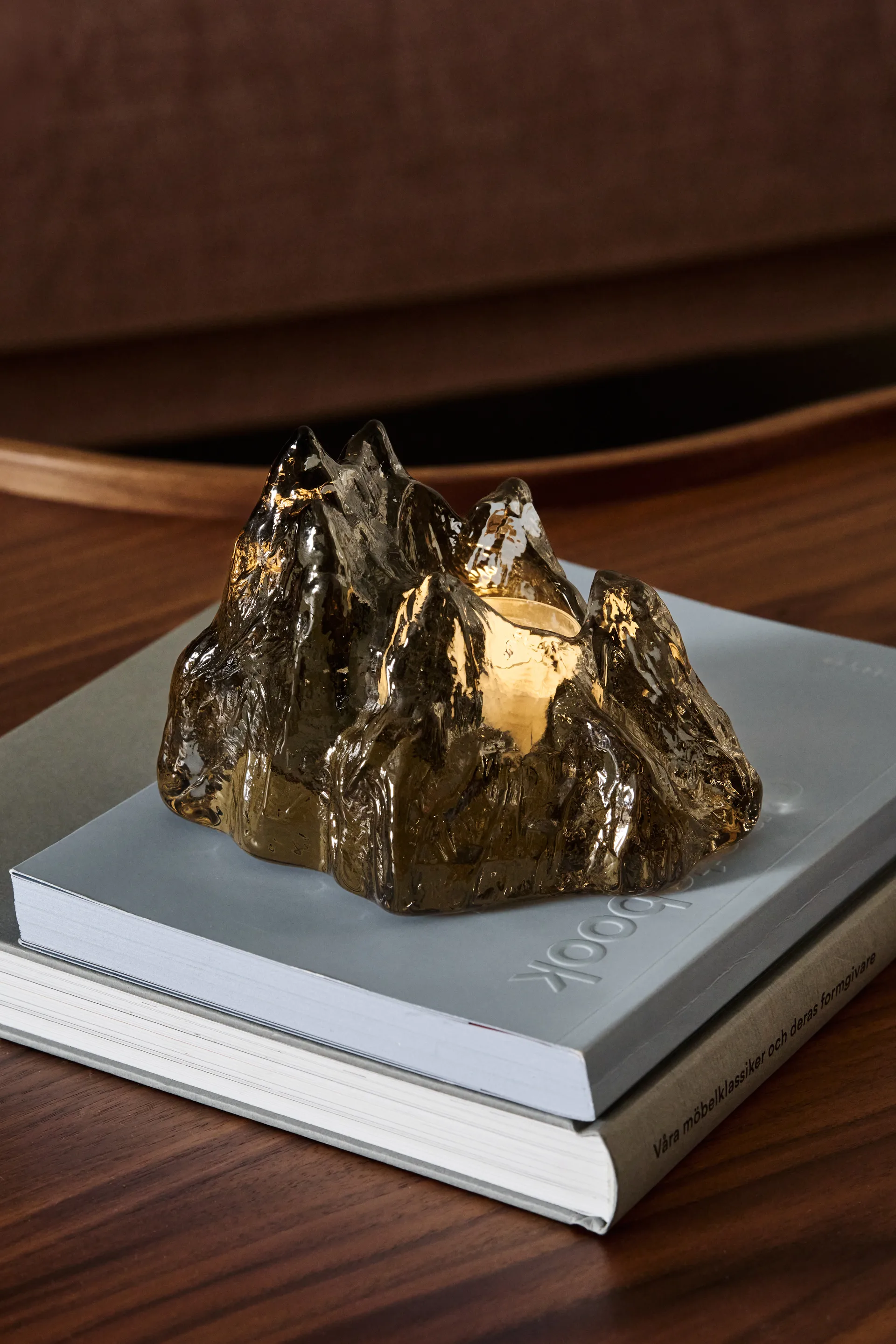 The Rock castiçal 91 mm, Taupe Kosta Boda