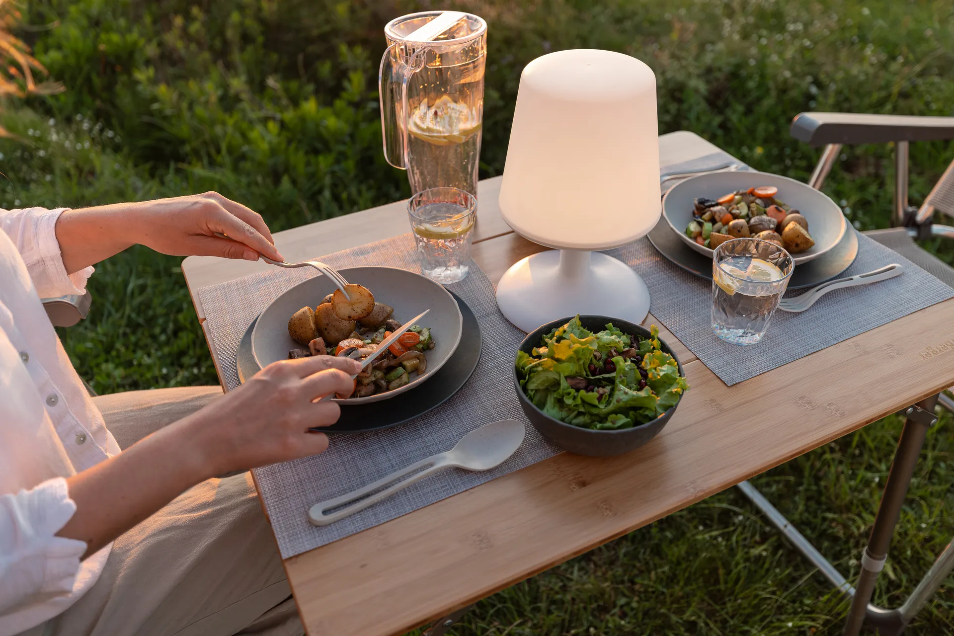 Club Göteborg conjunto de 16 peças em termoplástico biocircular, Multicolor Koziol