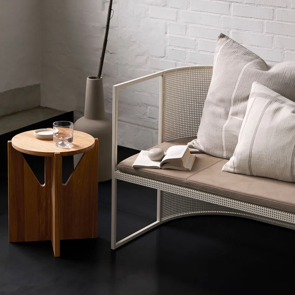 Banco Bauhaus, Bege  Kristina Dam Studio