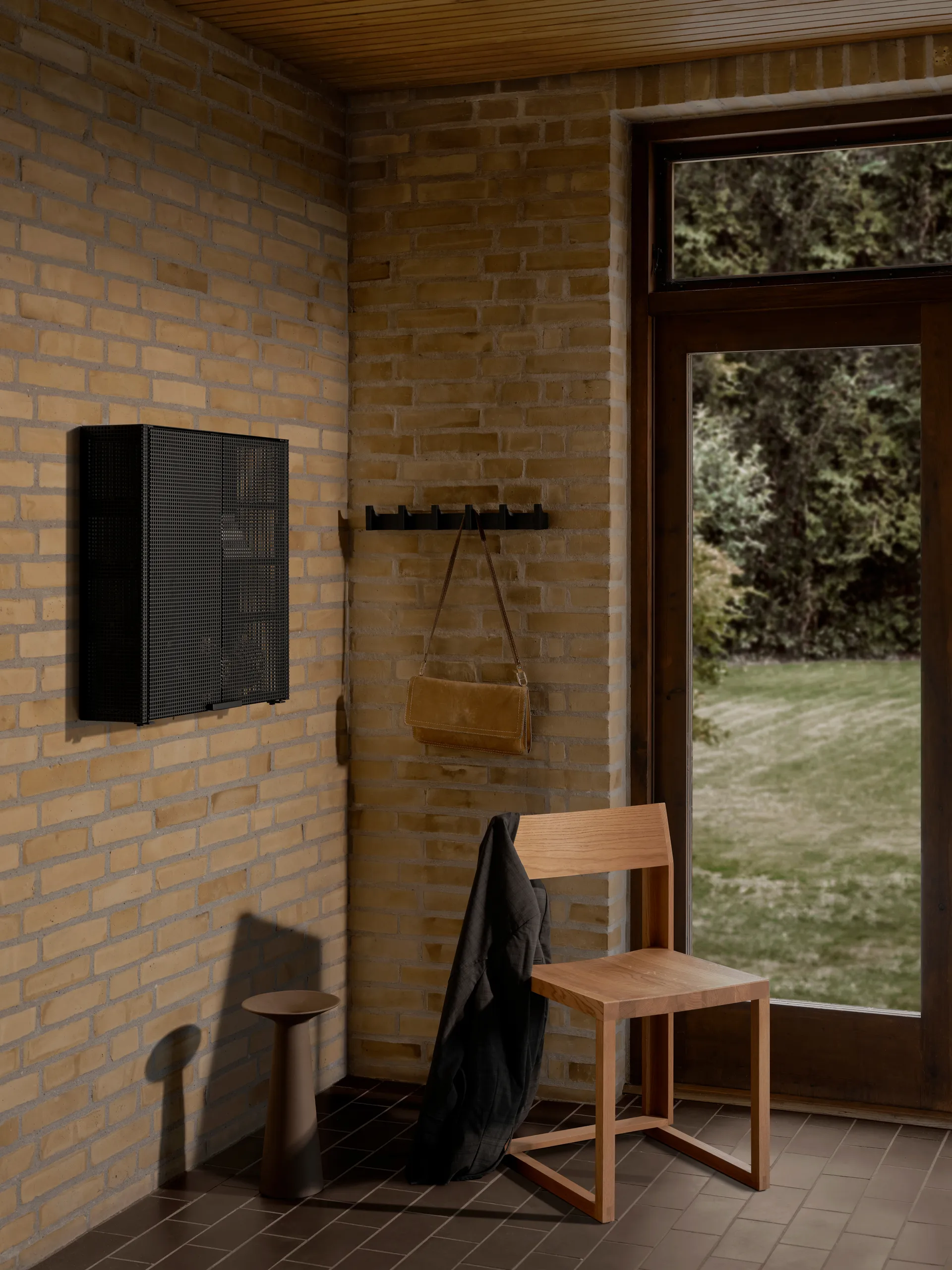 Column cabide 49 cm, Carvalho laqueado preto Kristina Dam Studio