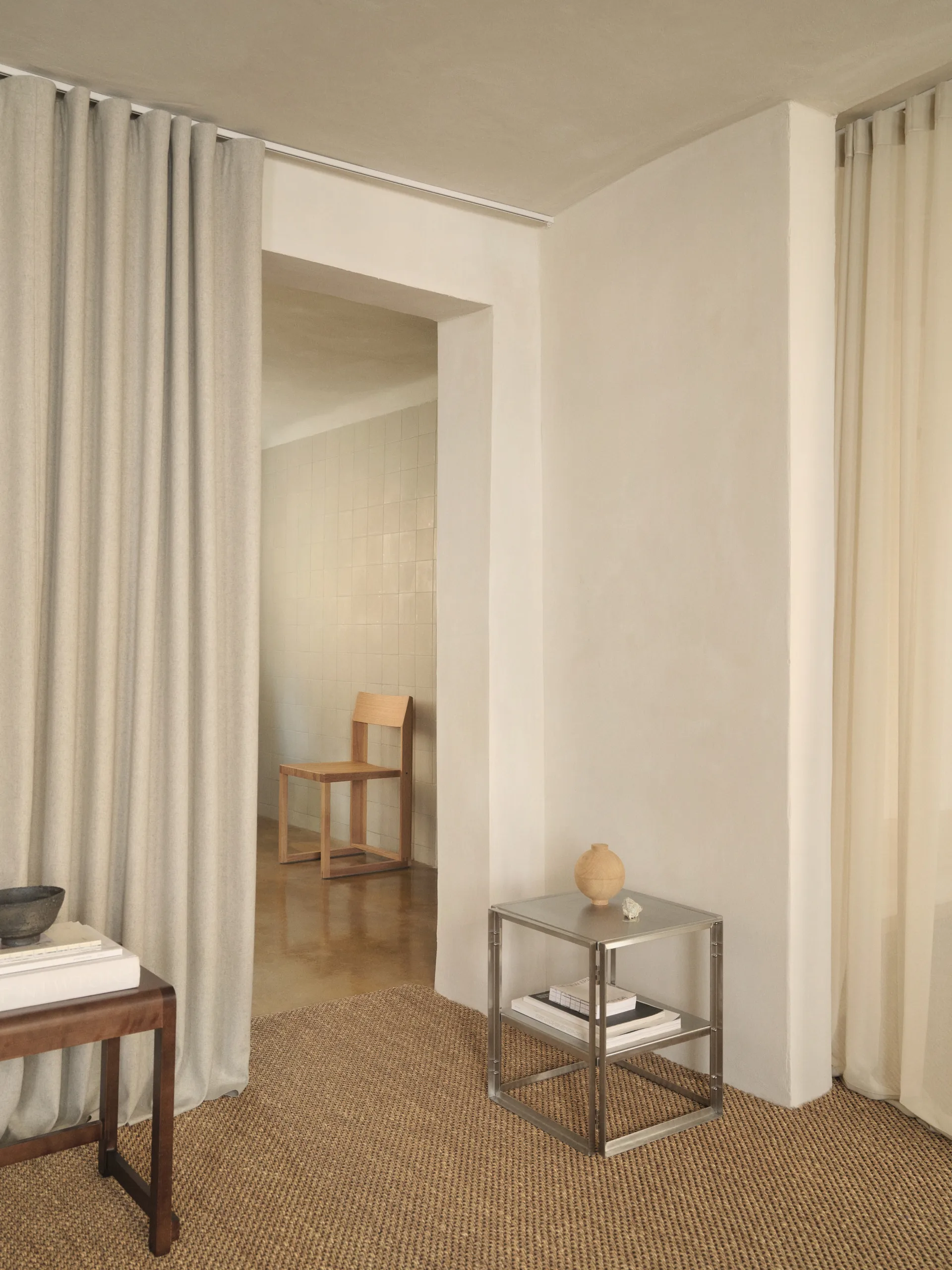 Foldable mesa lateral 40x40 cm, Aço inoxidável escovado Kristina Dam Studio