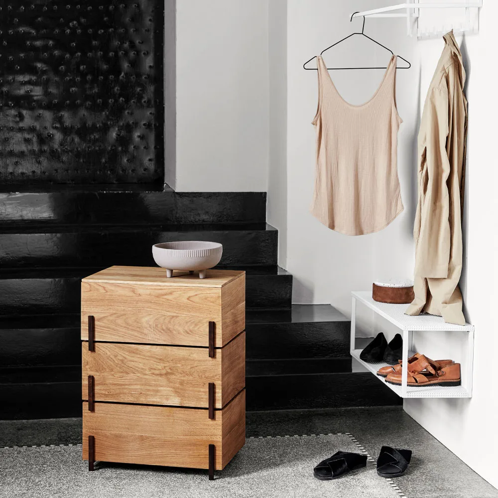 Prateleira de parede Grid, Preto  Kristina Dam Studio