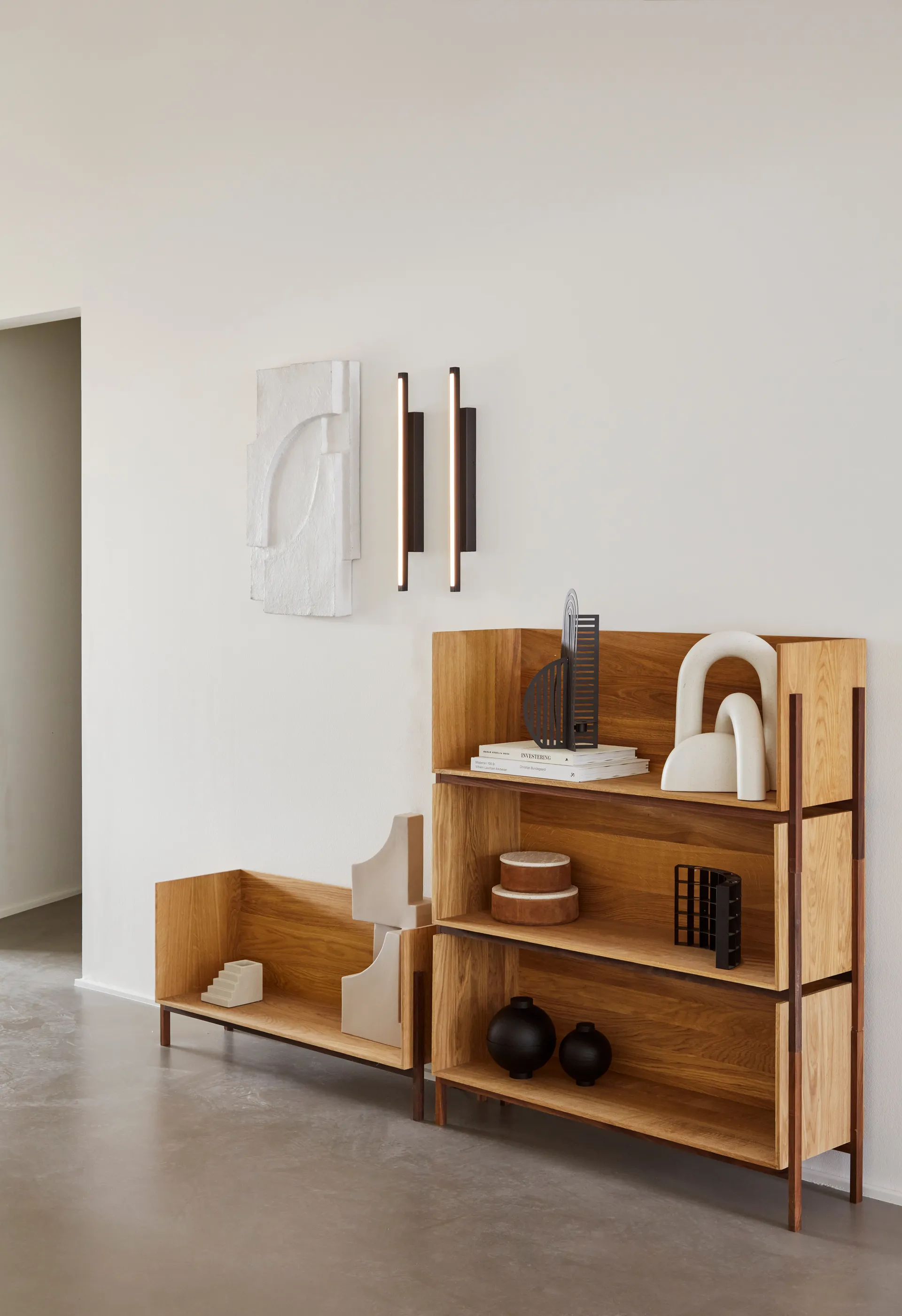 Serif Relief decoração de parede M, Off white Kristina Dam Studio