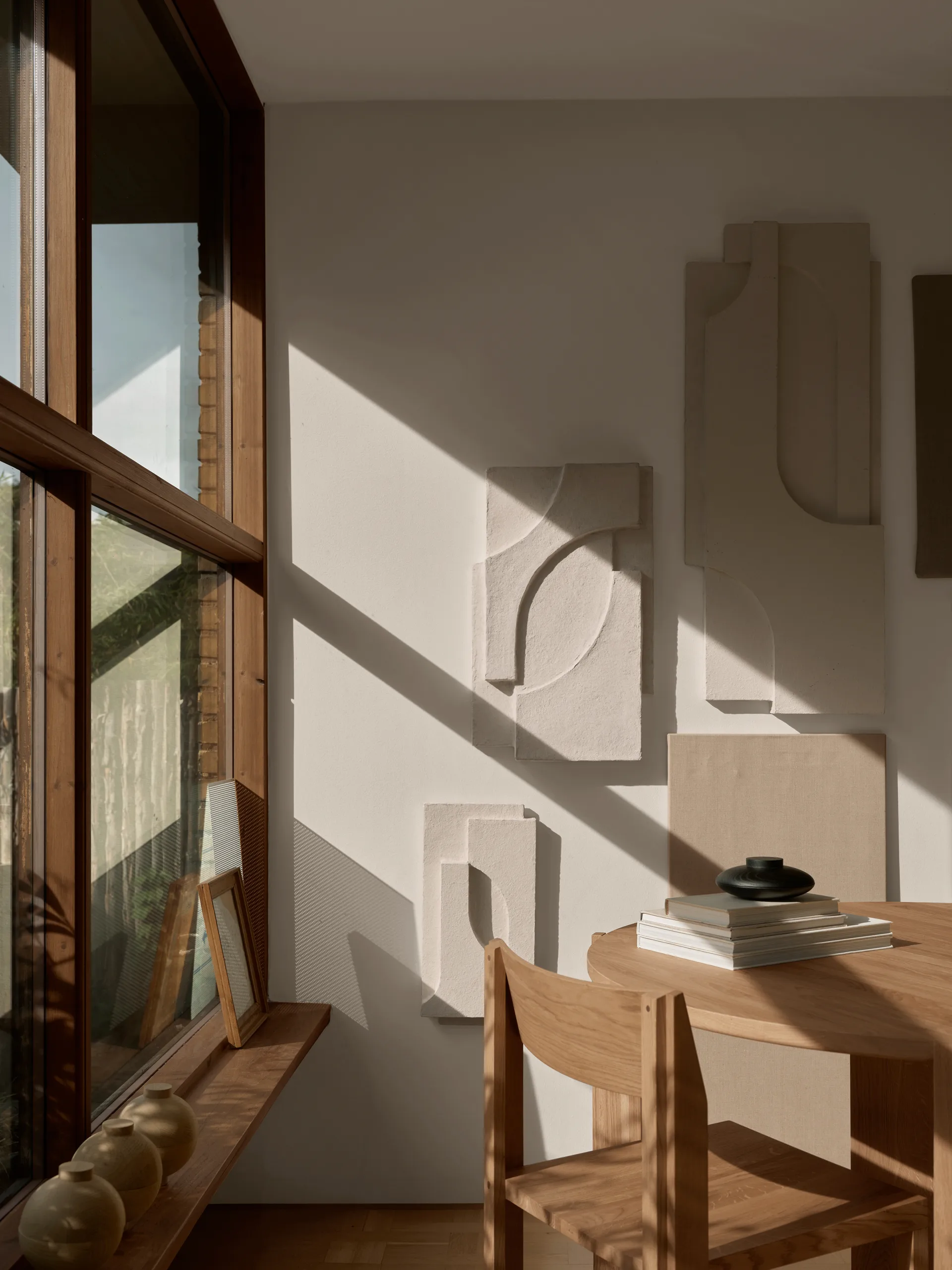 Serif Relief decoração de parede S, Off white Kristina Dam Studio