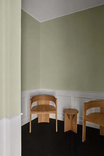 Simple banco Ø36 cm - Carvalho aquecido laqueado - Kristina Dam Studio