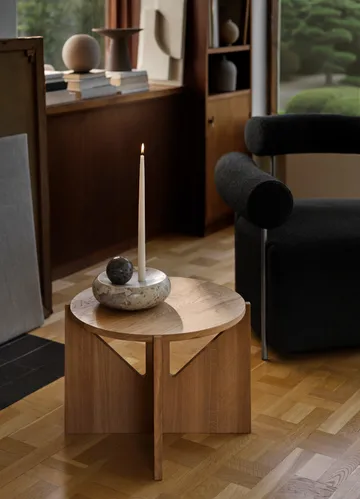 Simple mesa de centro Ø52 cm - Carvalho aquecido laqueado - Kristina Dam Studio