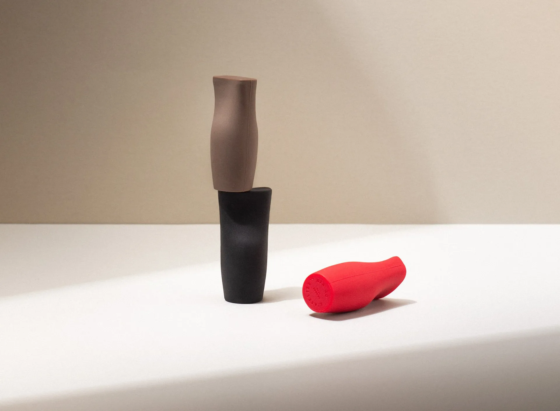 Le Bouchon Universel vedante de vinho, Vermelho-preto-castanho L'Atelier du Vin