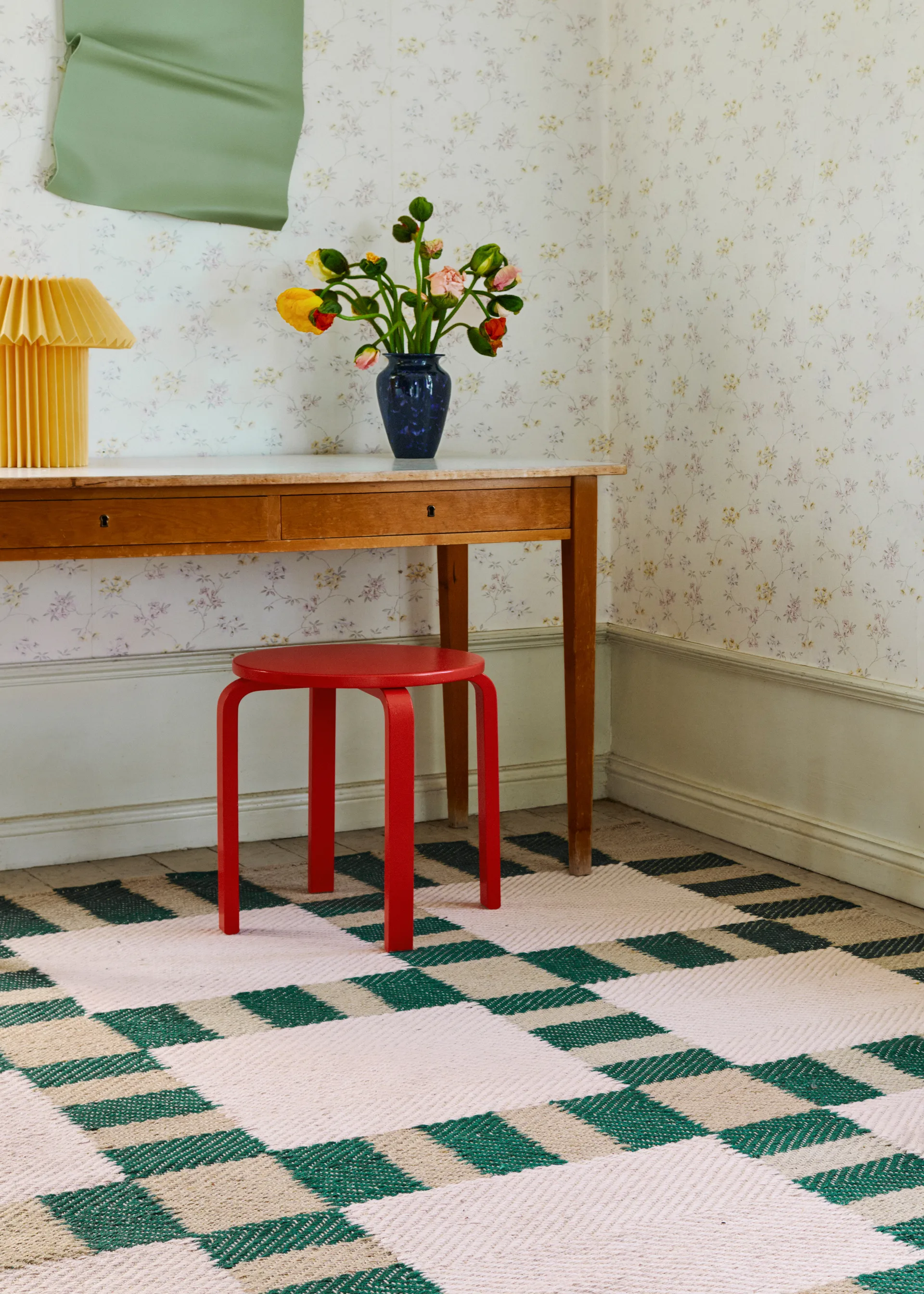 Tapete juta Evelina 250x350 cm, alho-poró coreana Layered