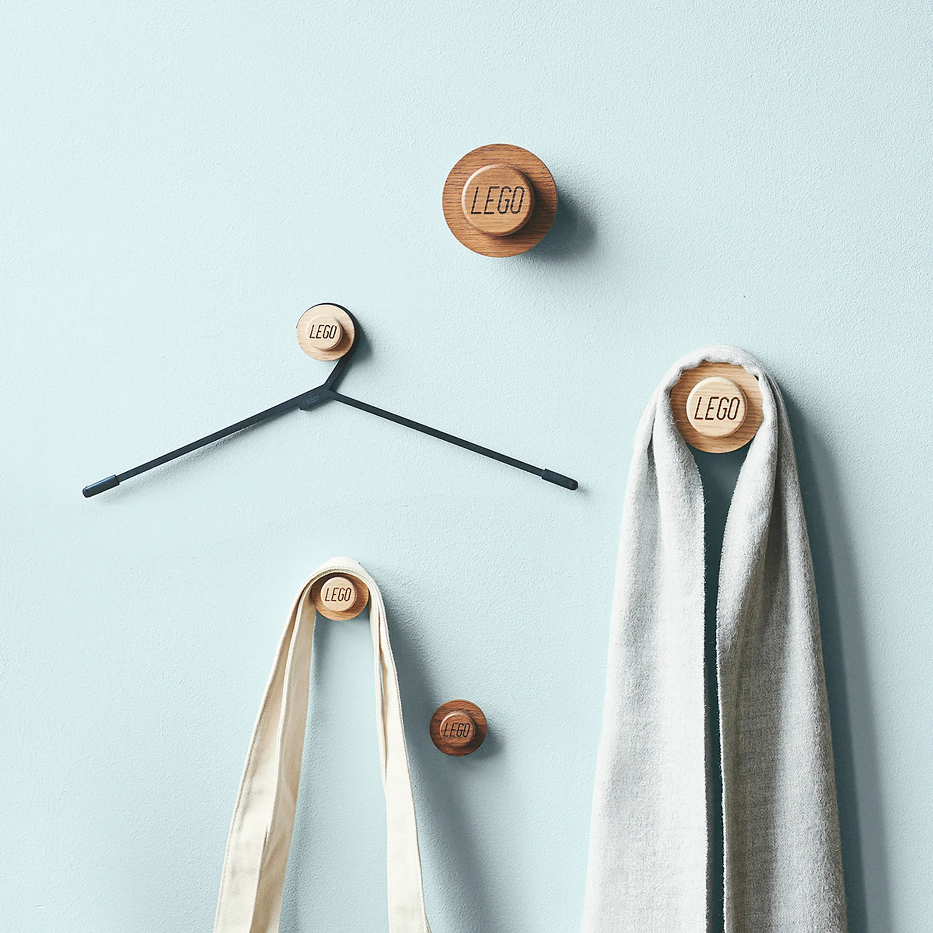Gancho de parede de madeira LEGO, Carvalho ensaboado Lego