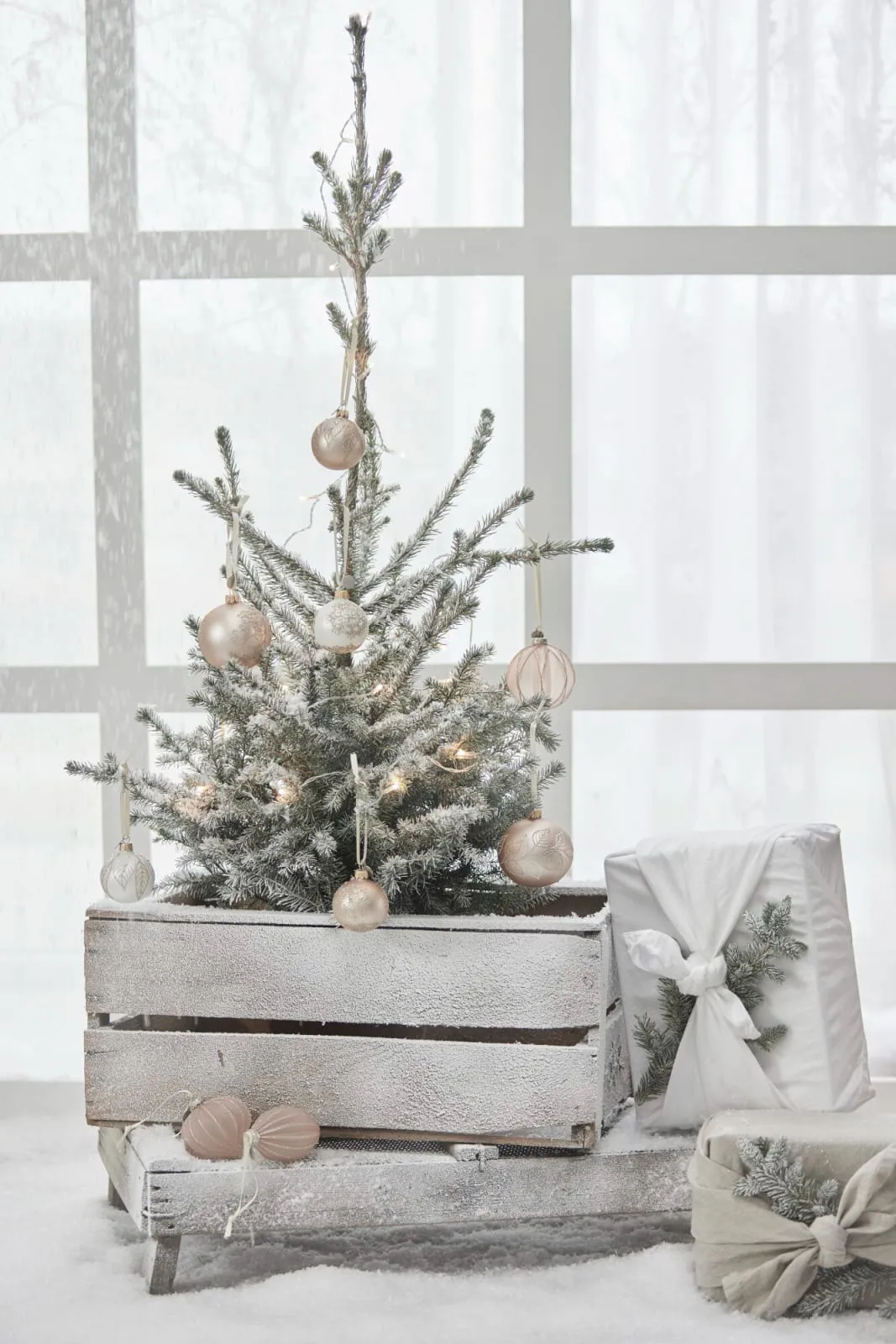 Cadelia bola de Natal Ø6 cm, Rosa, floco de neve Lene Bjerre