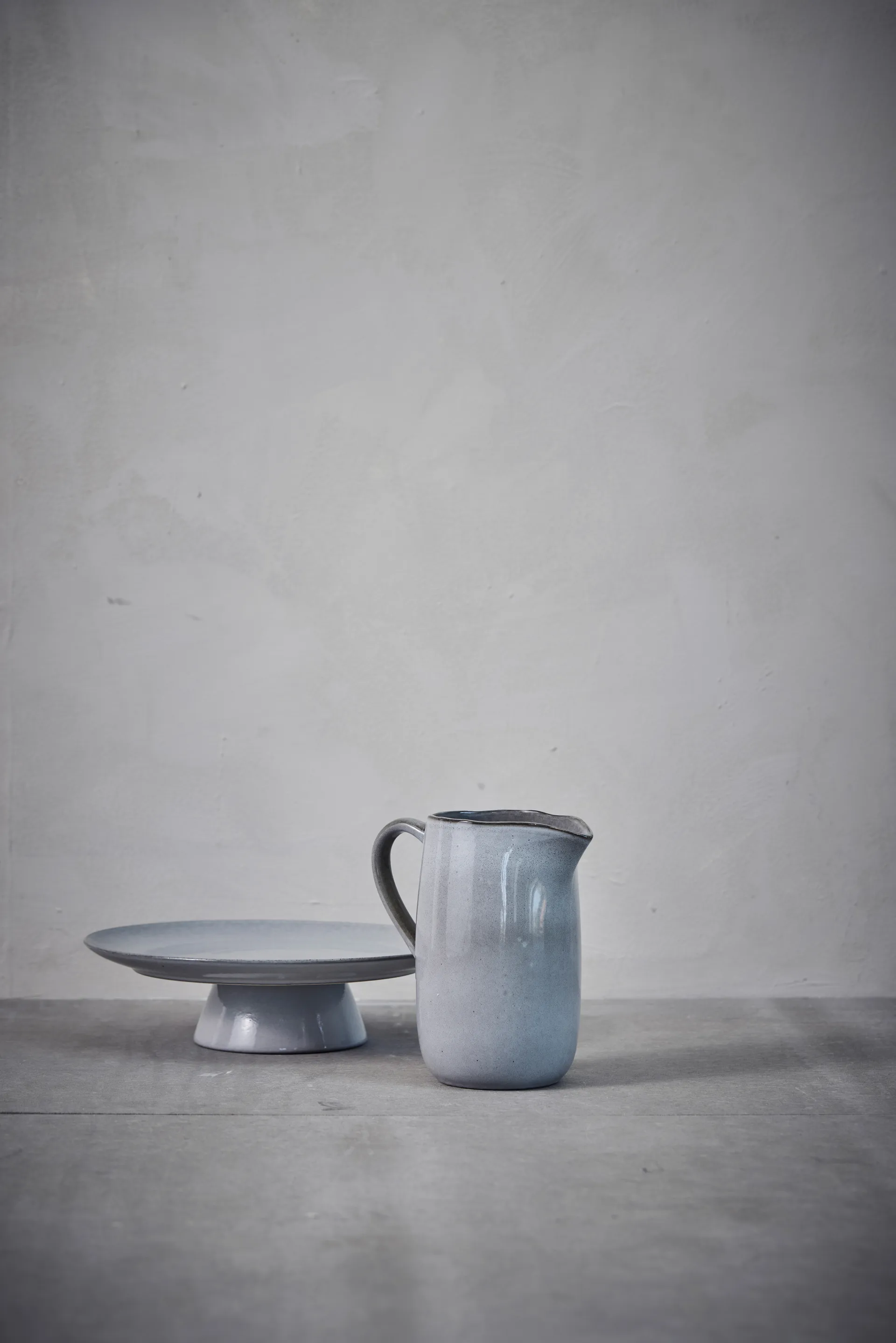 Prato para bolo Amera Ø32,5 cm, Cinzento Lene Bjerre