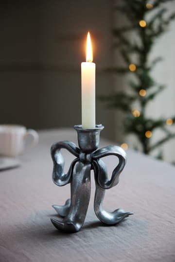 Serafina bow castiçal 19,7 cm - Prata antiga - Lene Bjerre