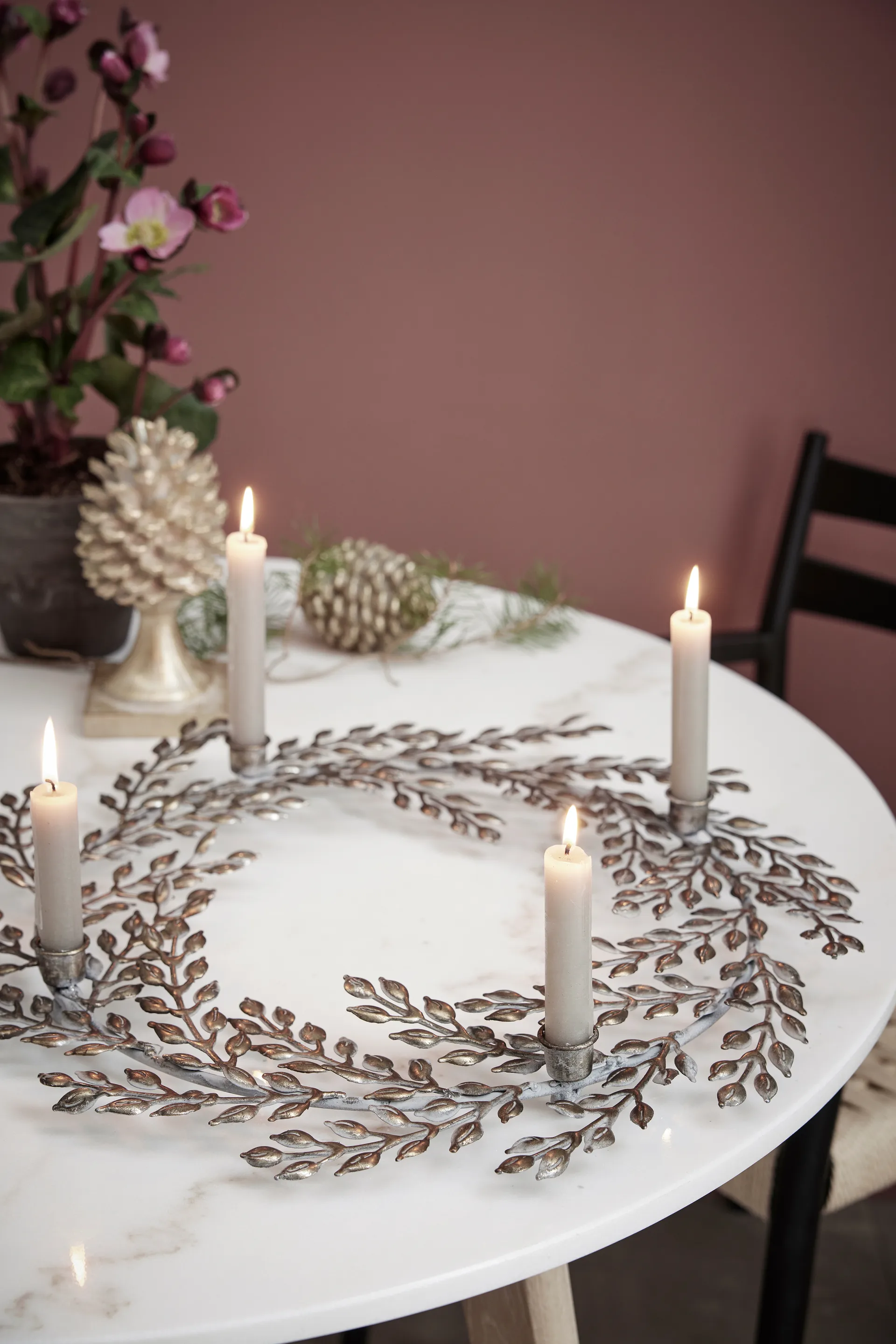 Serafina decoração de pinha 8,3 cm, Dourado claro Lene Bjerre