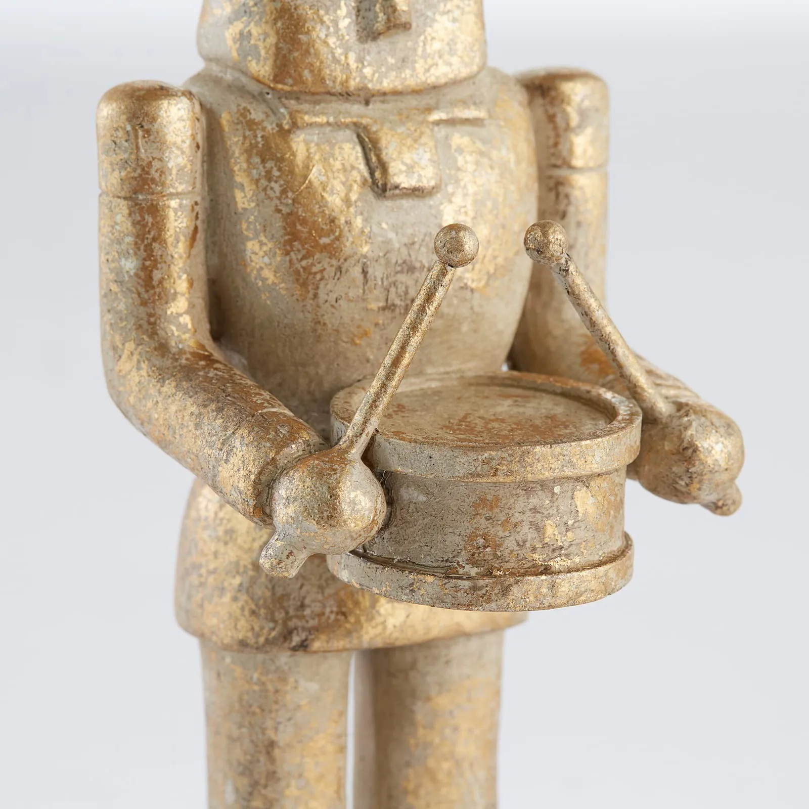 Toca-tambor Serafina 22,7 cm, Dourado antigo claro Lene Bjerre