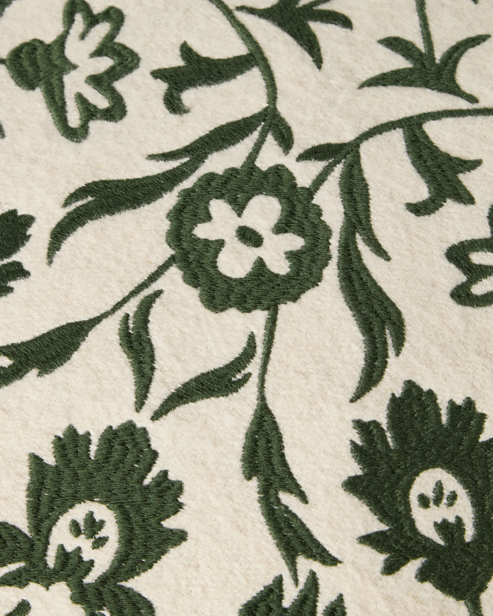 Flower Embroidered Wool Mix capa de almofada 50x50 cm, Bege-claro-verde Lexington