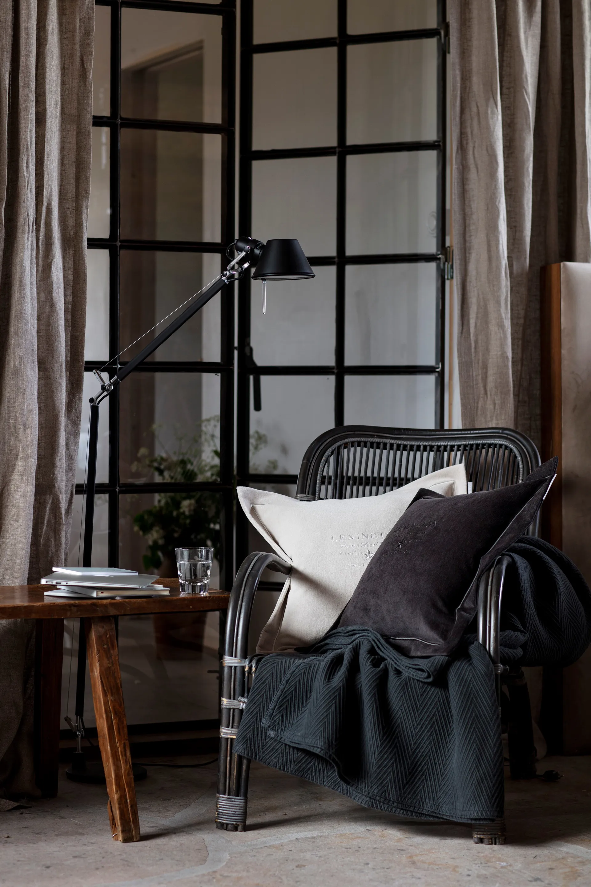 Fronha veludo Hotel 50x50 cm, Cinza escuro Lexington