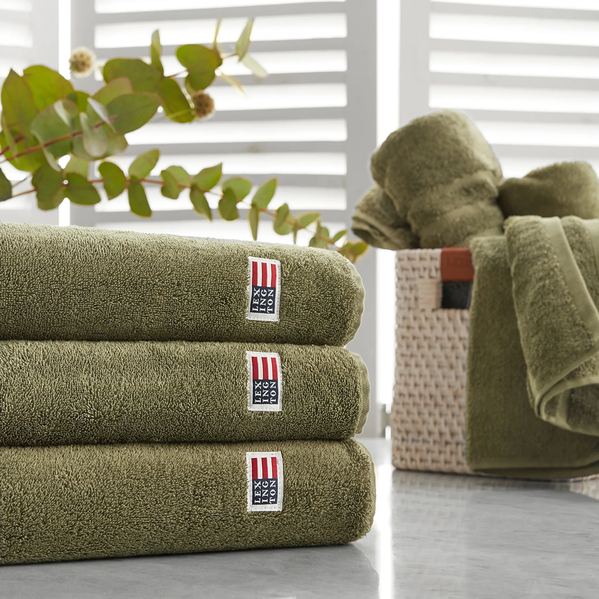 Toalha de banho Icons Original Striped 70x130 cm, dusty olive Lexington