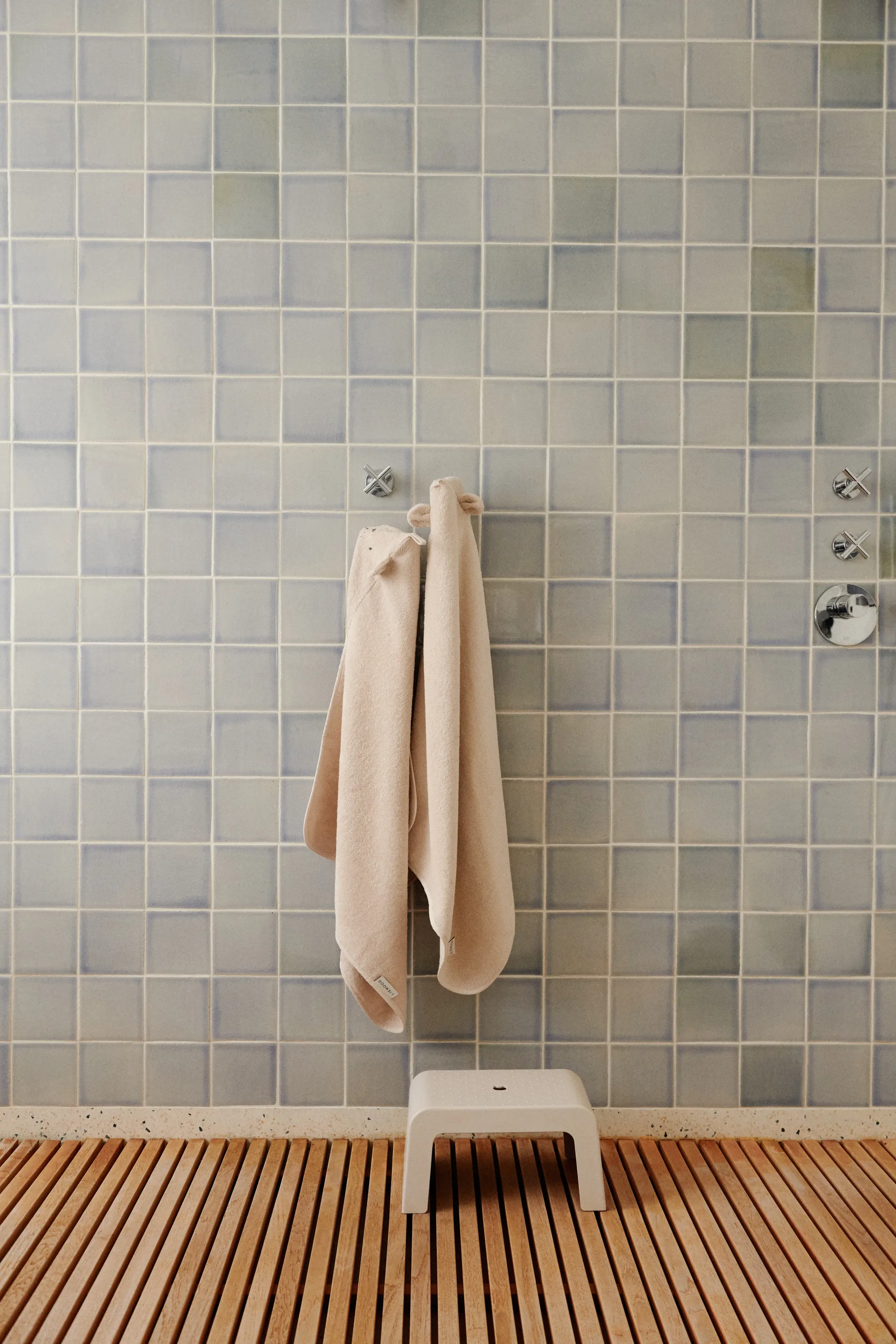 Albert toalha de banho com capuz 70x70 cm, Arenoso Liewood