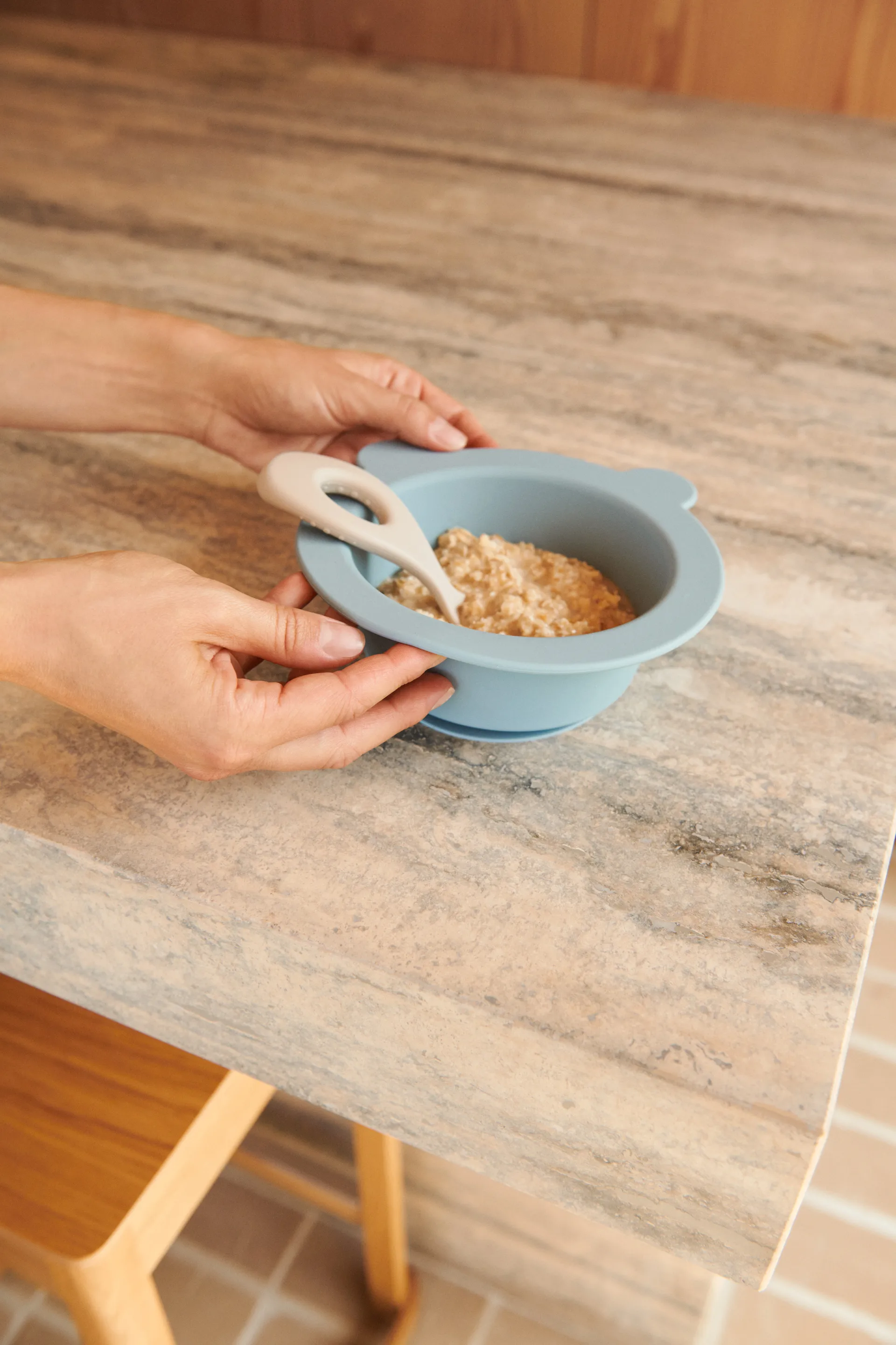 Peony tigela com ventosa Ø16 cm 2 peças, Azul baleia-azul marinho Liewood