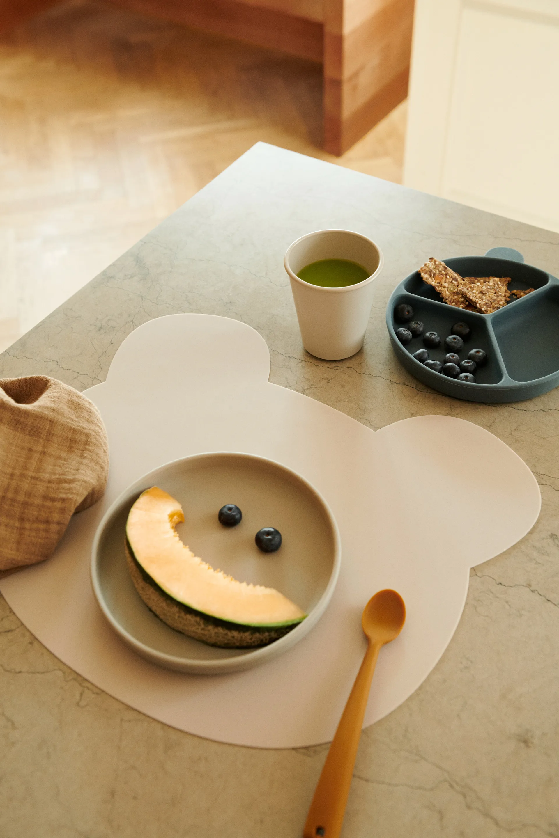 Stacy prato dividido para criança 2 unidades, Azul baleia-azul marinho Liewood