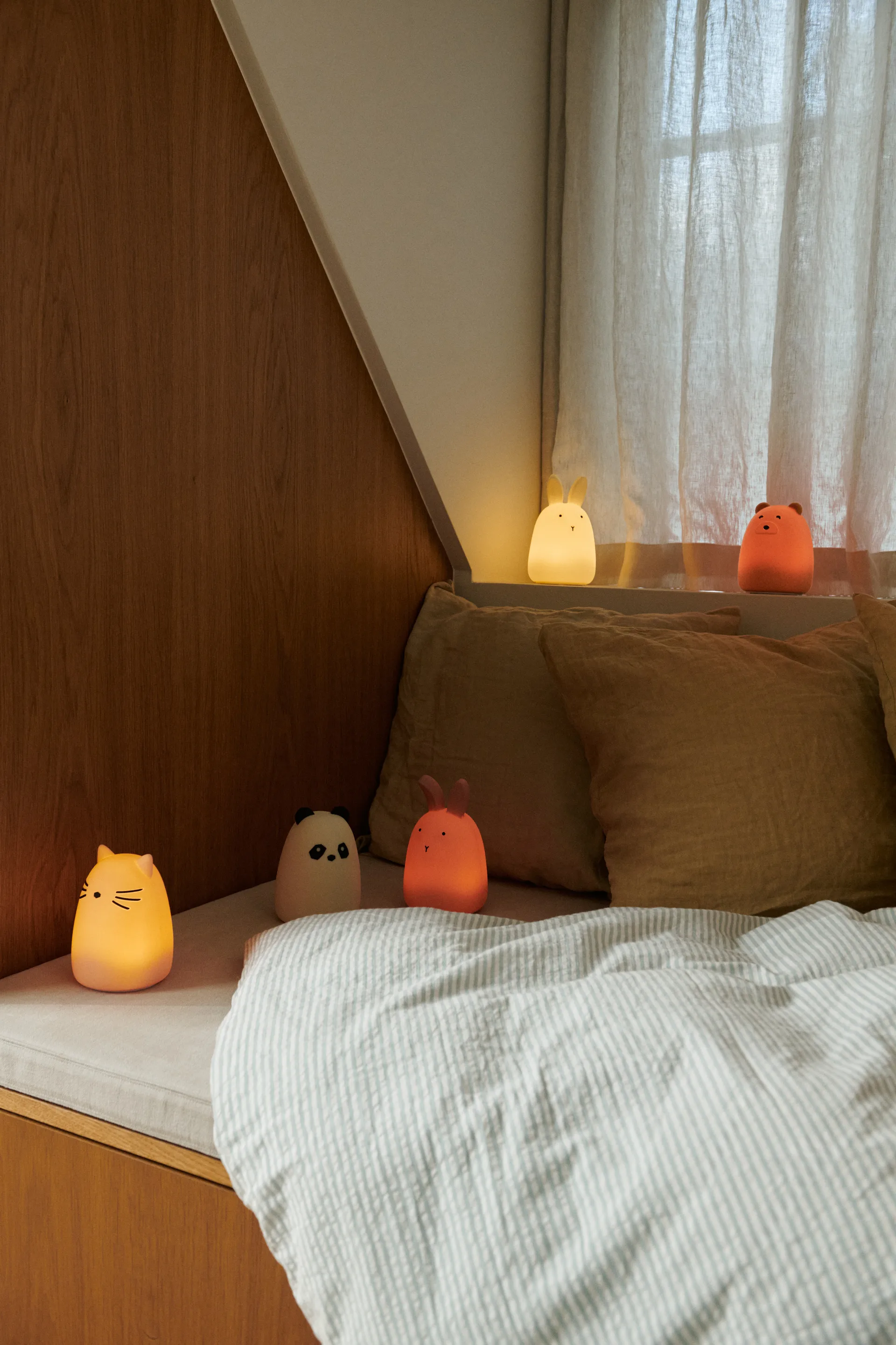 Winston luz de noite com coelho, Coelho creme de la creme Liewood