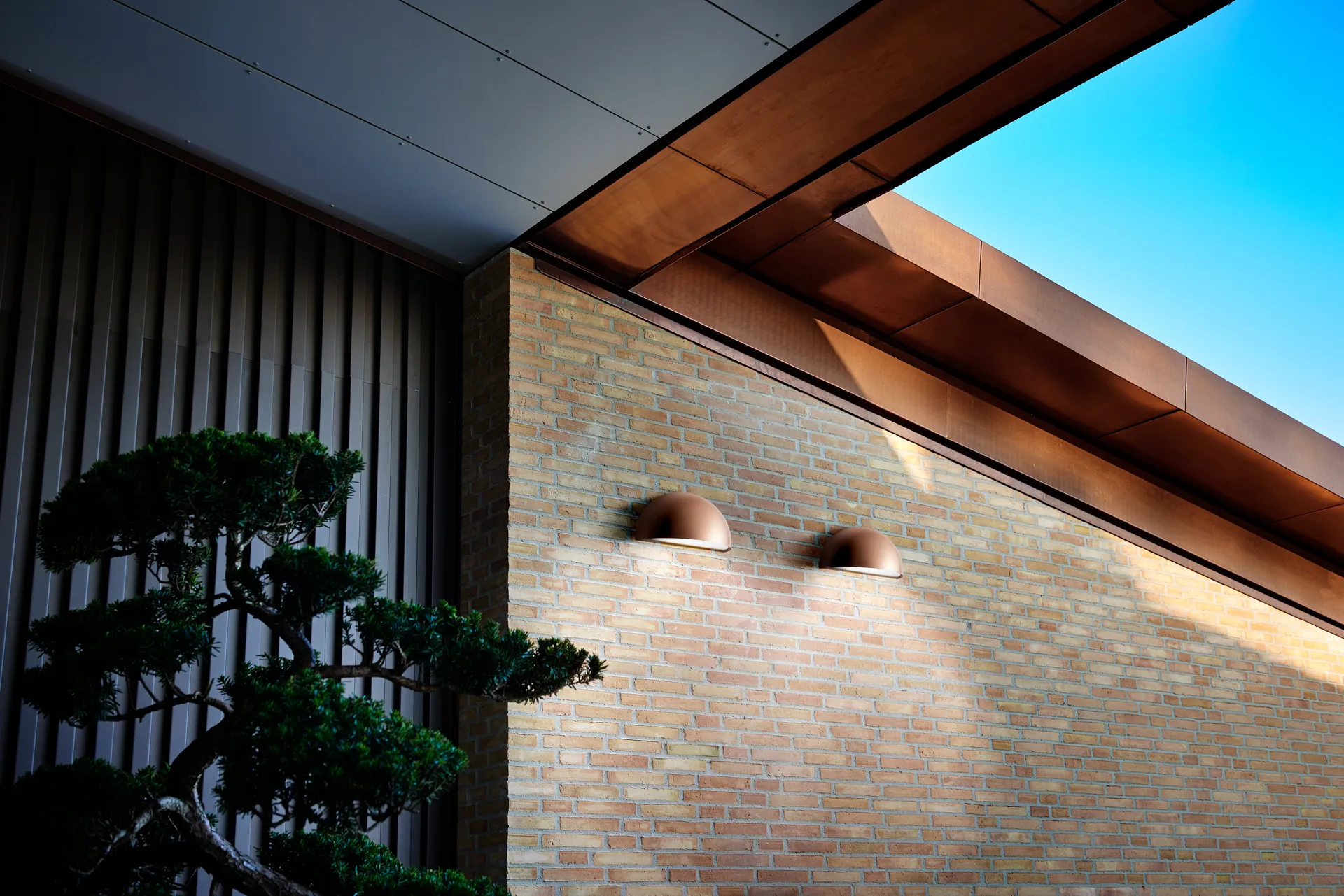 Candeeiro de parede Rørhat, Copper raw, LED Light-Point