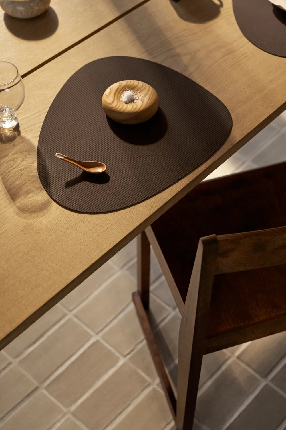 Corduroy individual de mesa curva L, Hazel LIND DNA