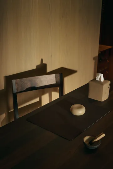 Corduroy individual de mesa quadrado L - Tinta preta - LIND DNA