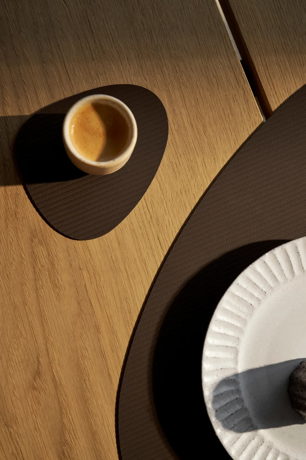 Corduroy porta-copos curva, Hazel LIND DNA