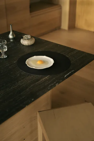 Jogo americano de veludo cotelê - Tinta preta, círculo, L - LIND DNA