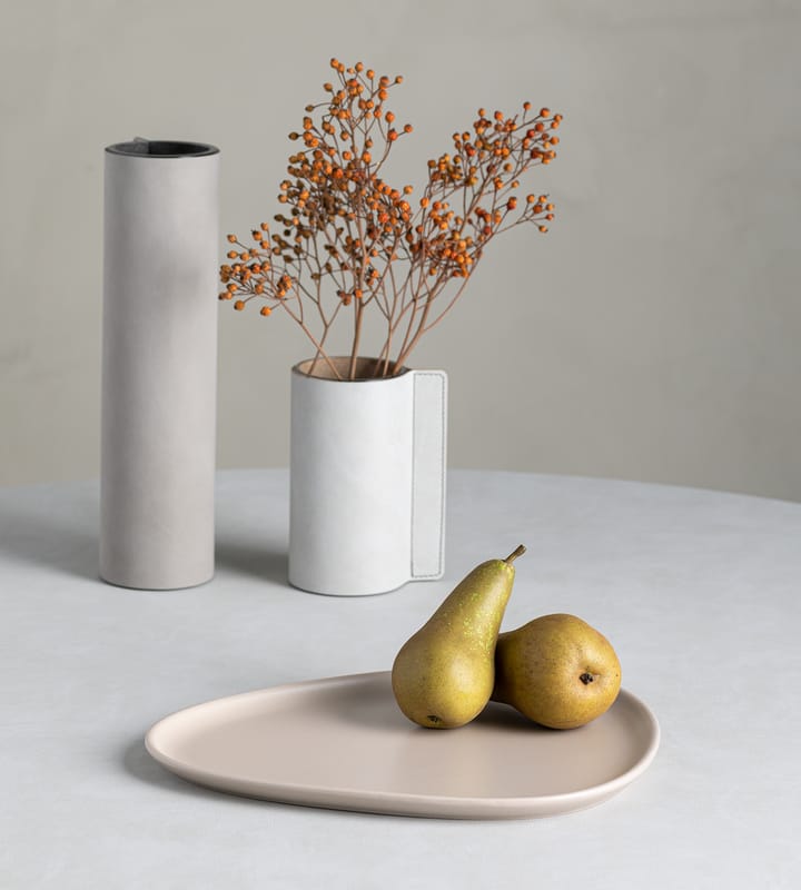 Prato Curve Stoneware 26x30 cm, Sand LIND DNA