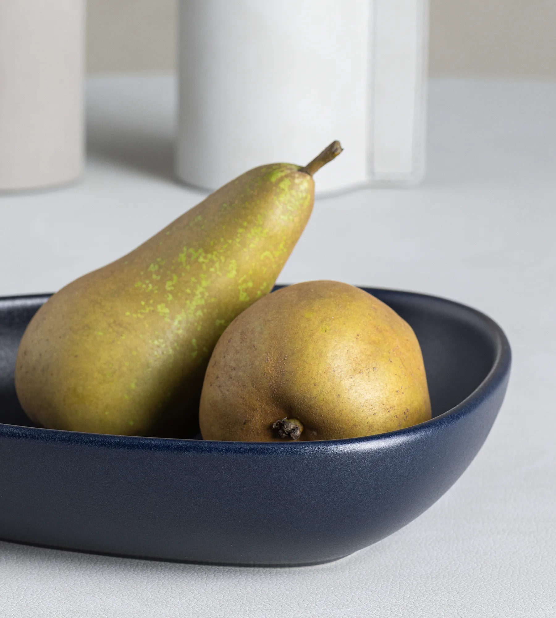 Prato fundo Curve Stoneware 19x22 cm, azul marinho LIND DNA