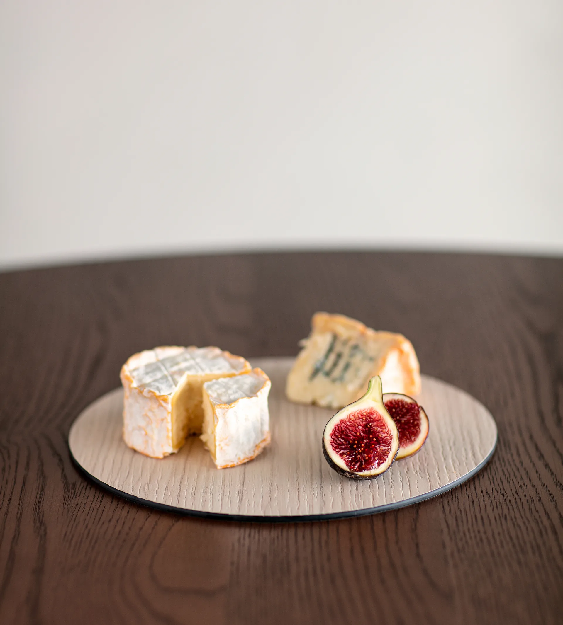 Tábua de cortar circular Cut & Serve S, Ash LIND DNA