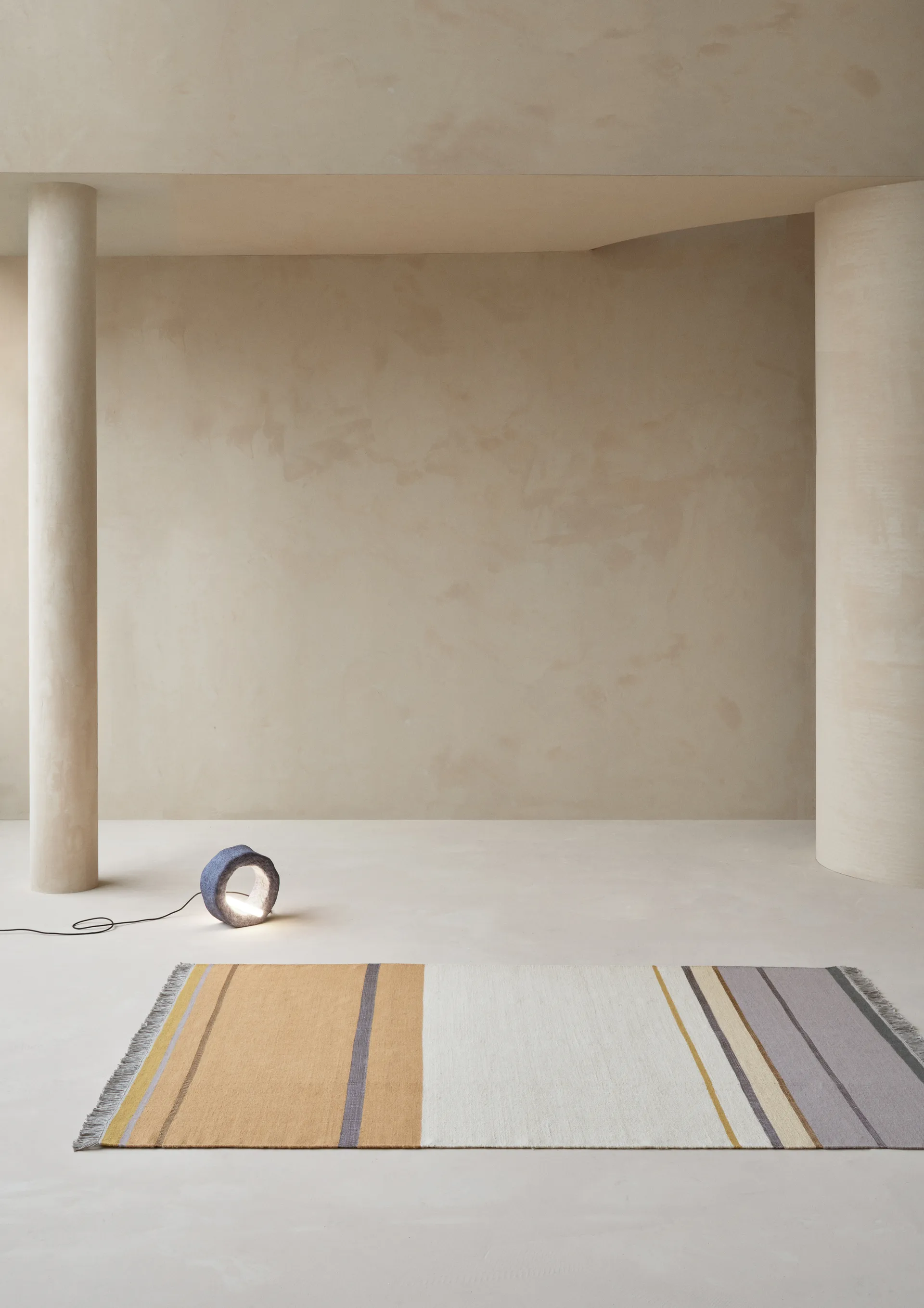 Tapete Metallum 140x200 cm, Mustard Linie Design