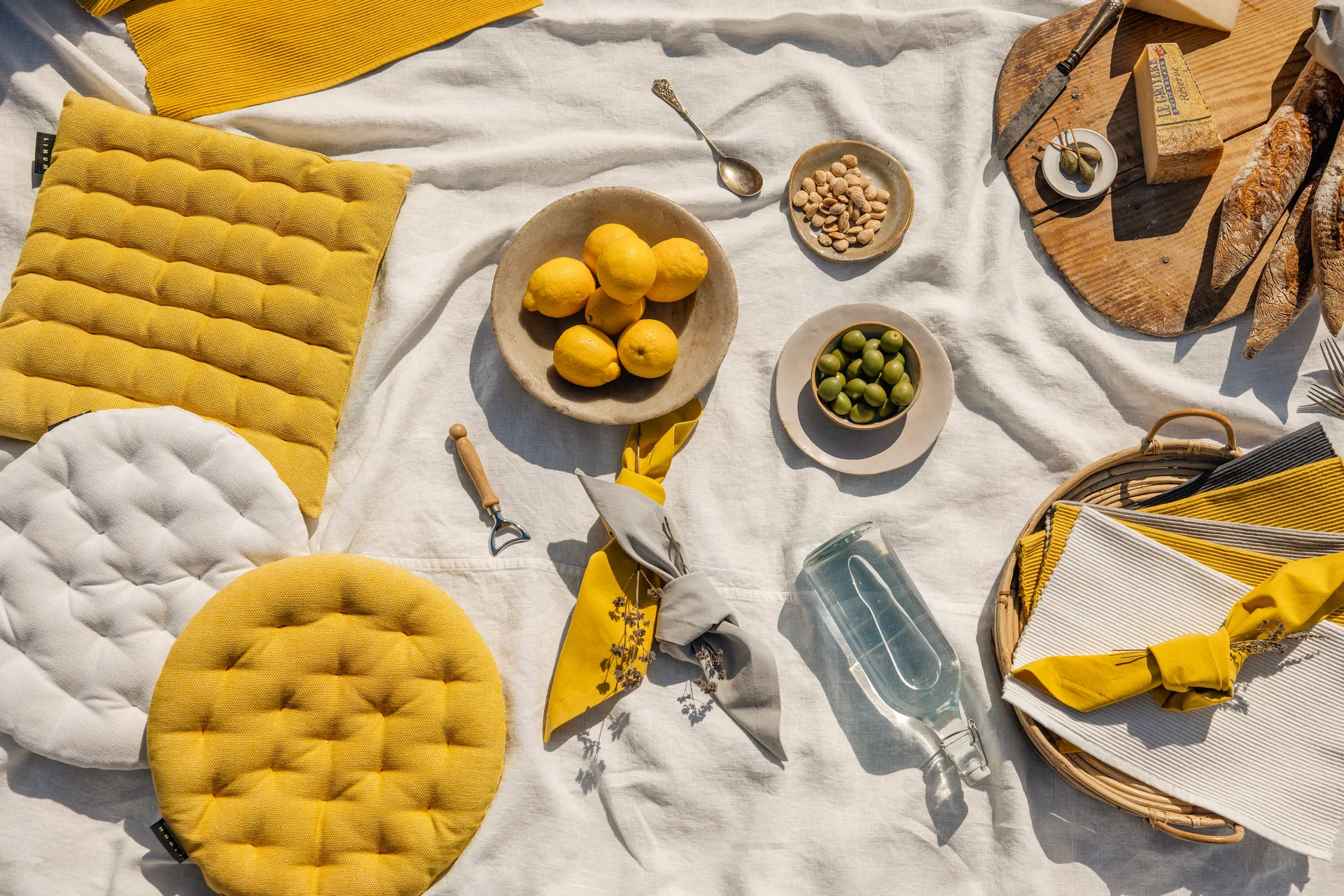 Individual de mesa Uni 35x46 cm, 4 un., Amarelo mostarda Linum