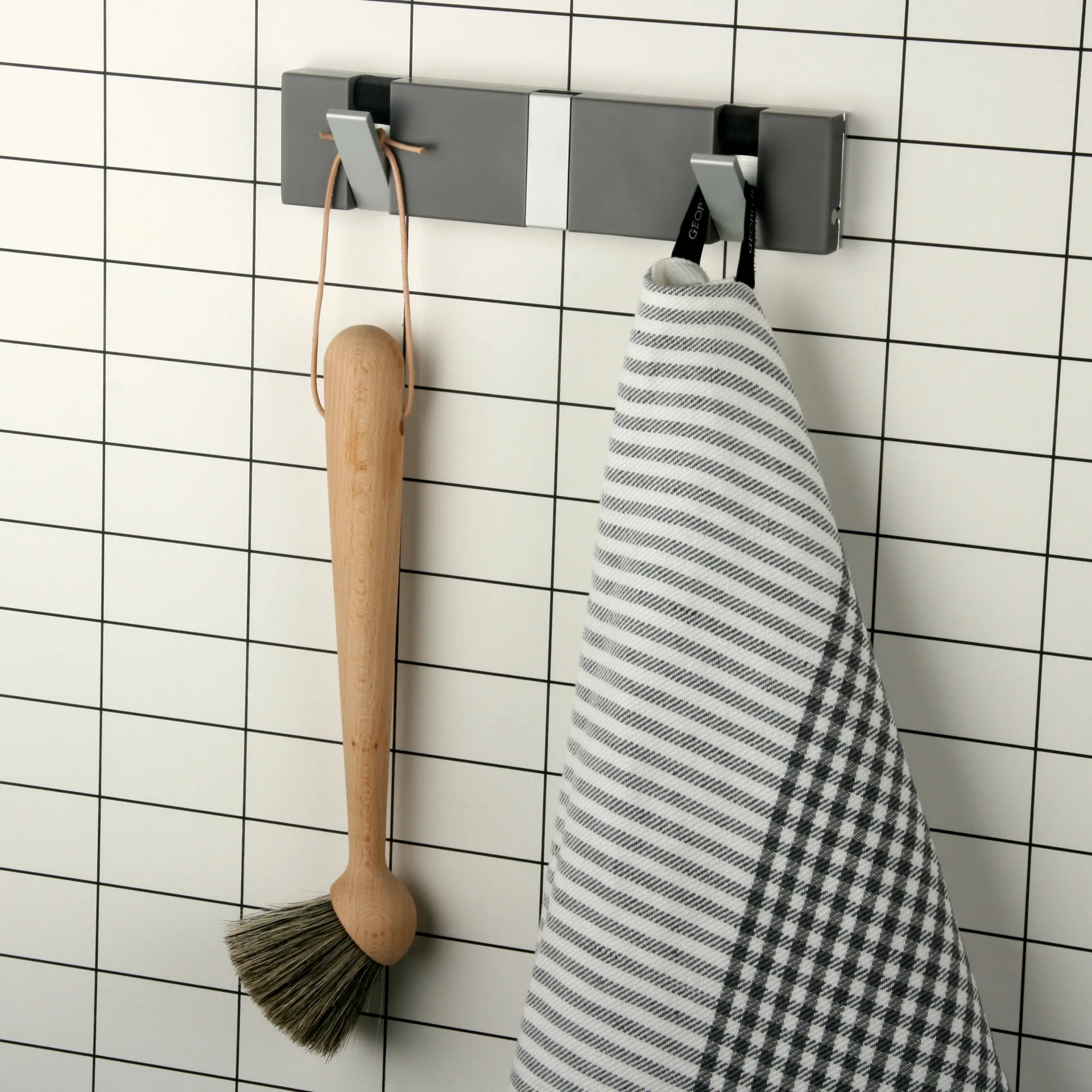 Cabide Loca Knax 20 cm komposit, cinza LoCa