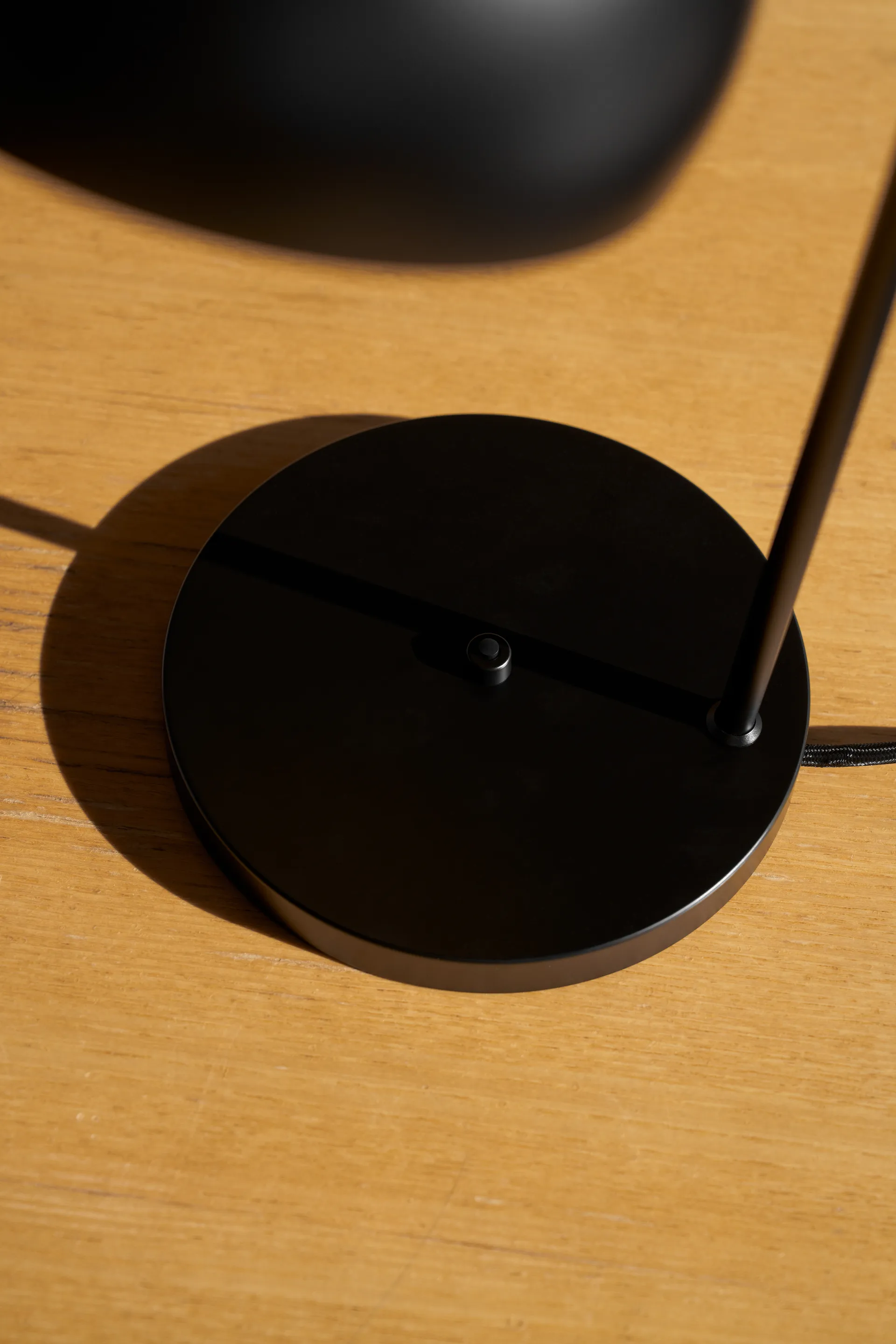 Candeeiro de mesa FJ Elements Ø17,5 cm, Black Louis Poulsen