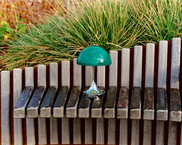 Candeeiro de mesa Panthella 160 Portable v3 - Original Opal Green - Louis Poulsen