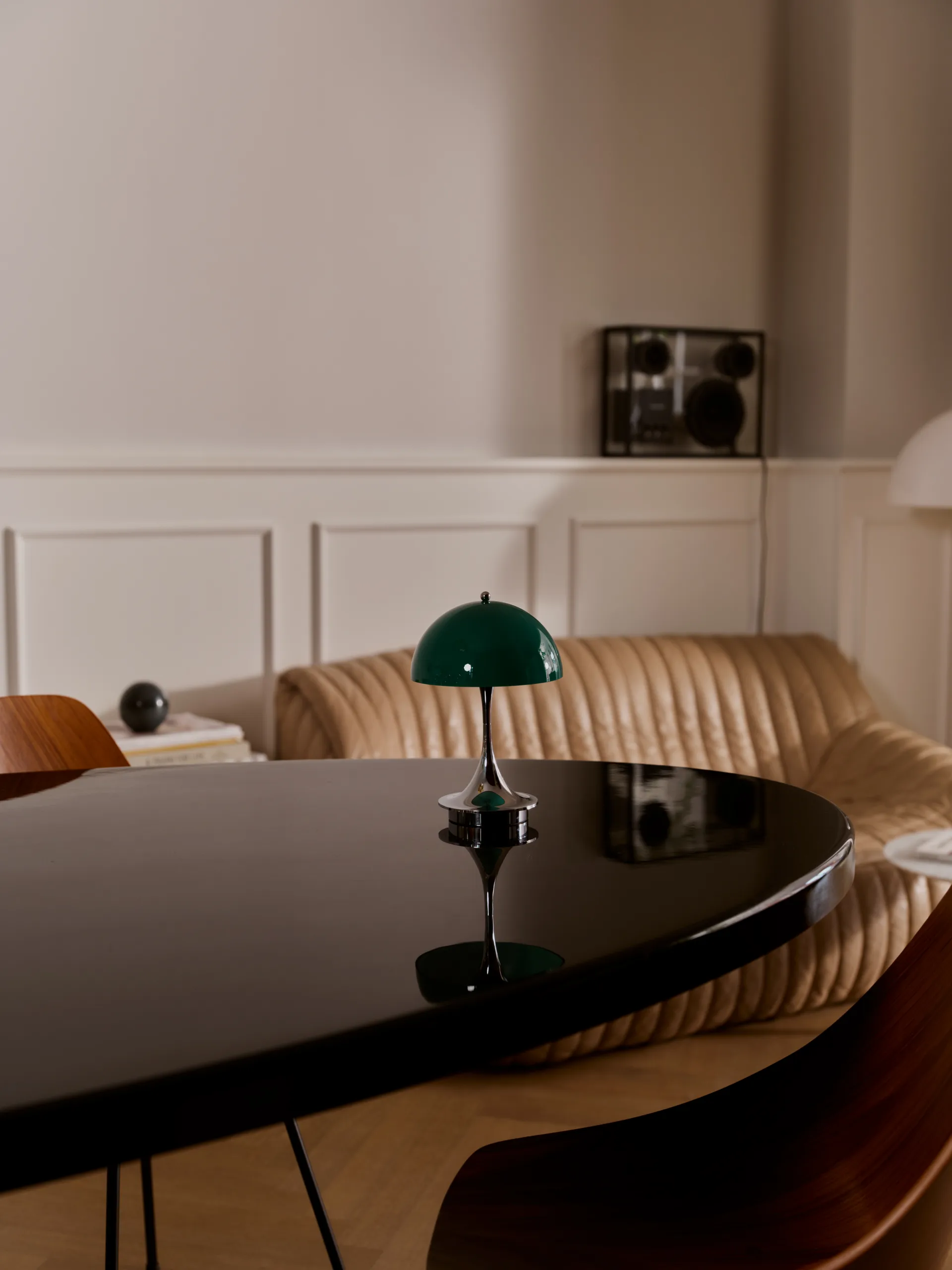 Candeeiro de mesa Panthella 160 Portable v3, Original Opal Green Louis Poulsen