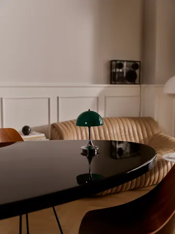 Candeeiro de mesa Panthella 160 Portable v3 - Original Opal Green - Louis Poulsen
