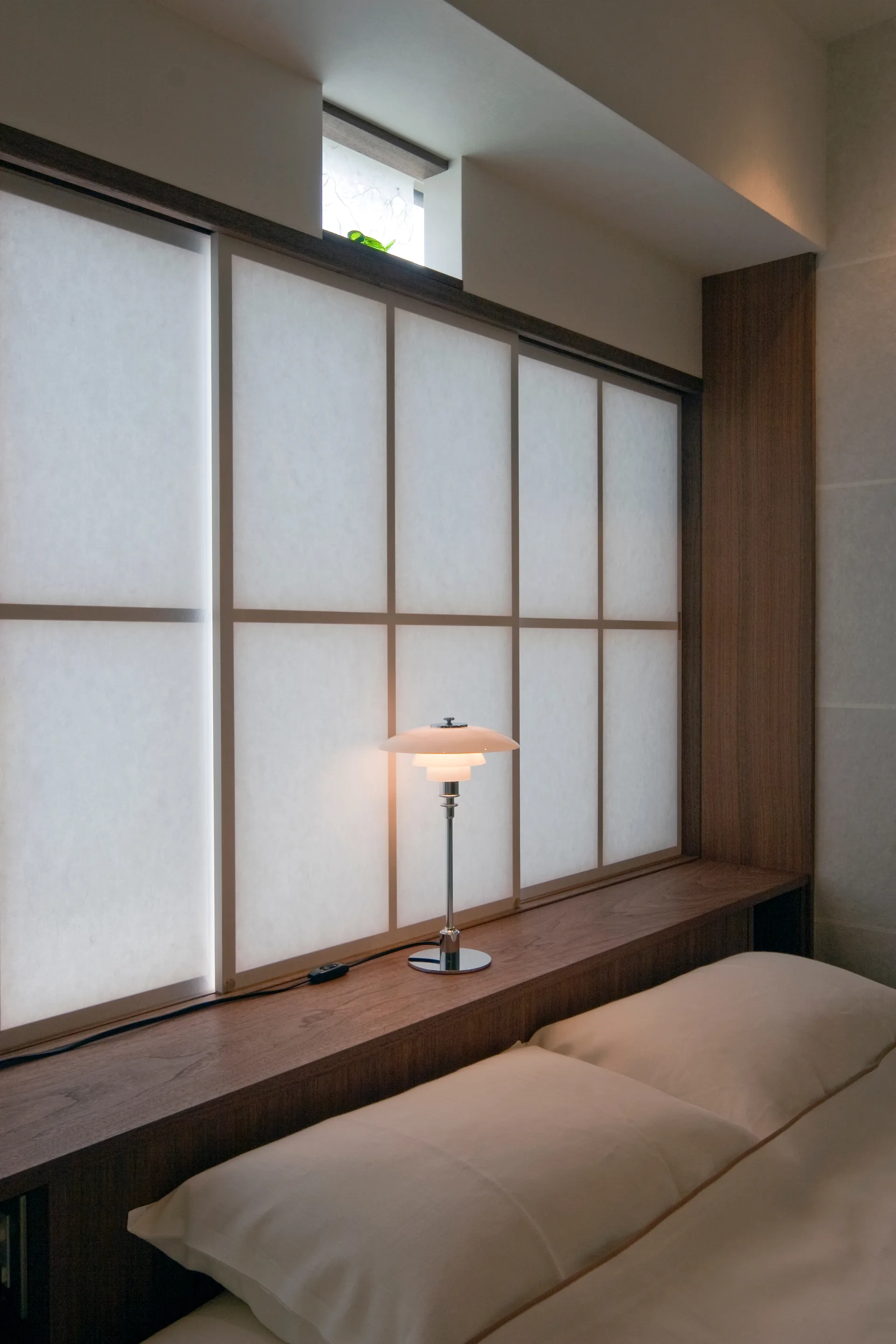 Candeeiro de mesa PH 2/1, Cromado Louis Poulsen