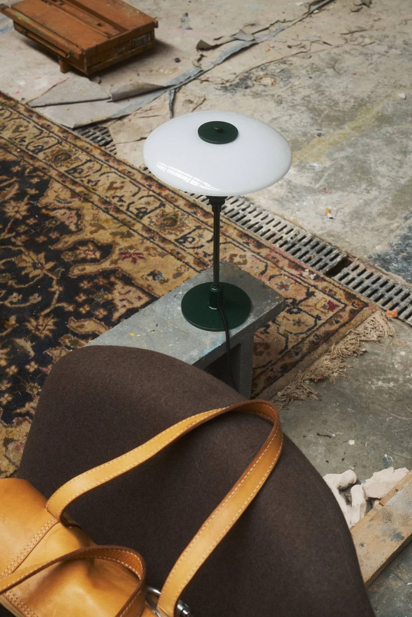Candeeiro de mesa PH 2/1, Verde escuro brilhante Louis Poulsen