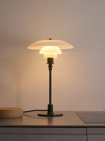 Candeeiro de mesa PH 2/1 - Verde escuro brilhante - Louis Poulsen