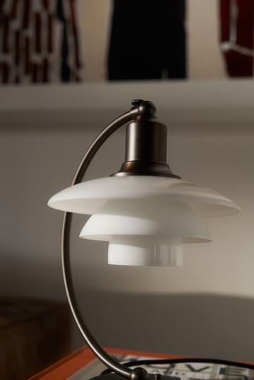Candeeiro de mesa PH 2/2 Luna - Aged brass-vidro opalino - Louis Poulsen