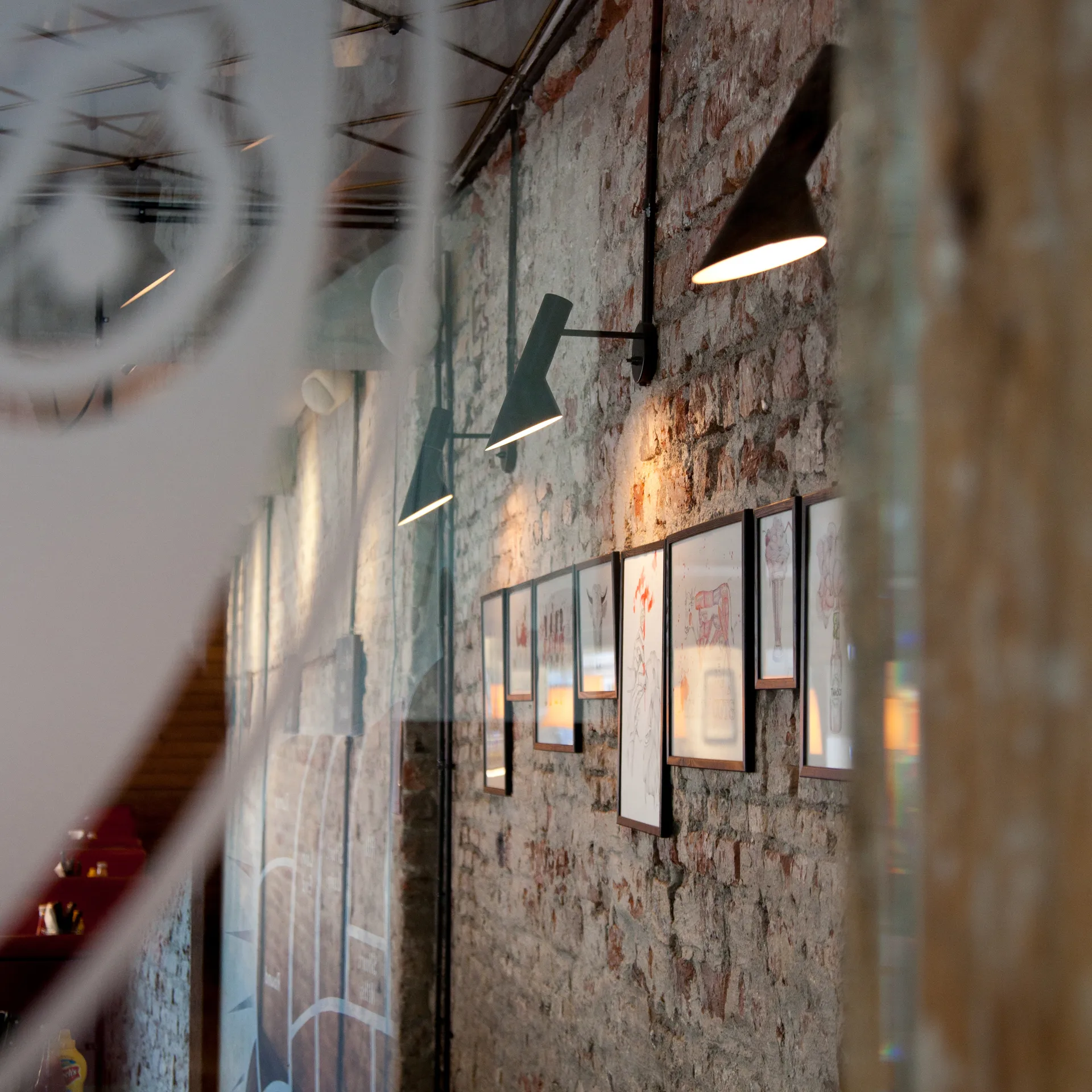 Candeeiro de parede AJ, Preto Louis Poulsen