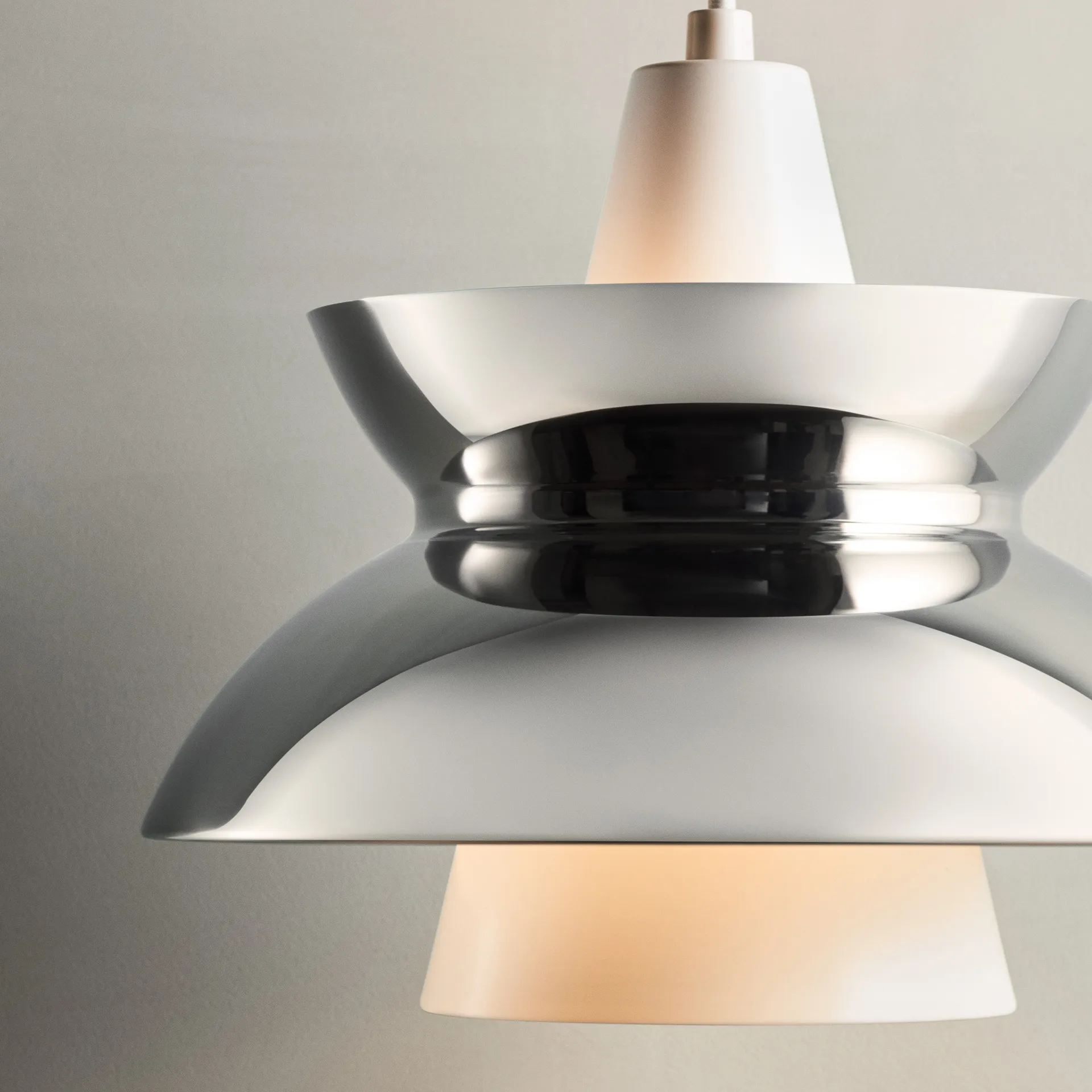 Candeeiro suspenso de metal Doo-Wop, Aço inoxidável Louis Poulsen