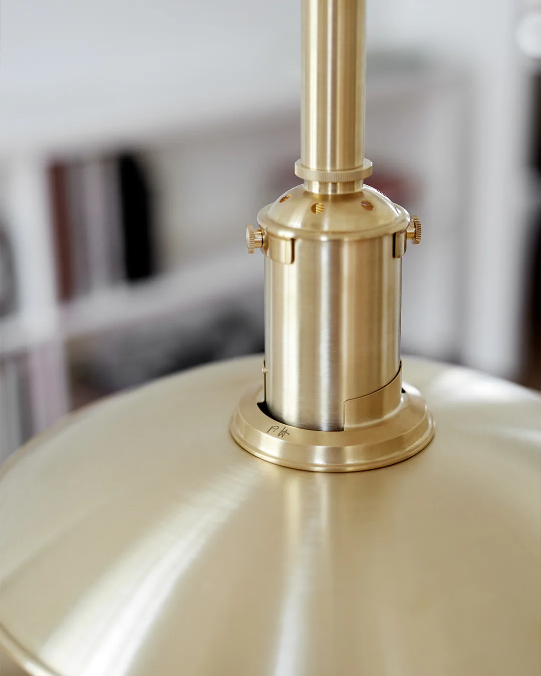 Candeeiro suspenso PH 3/3 Limited Edition, Latão-vidro opala Louis Poulsen