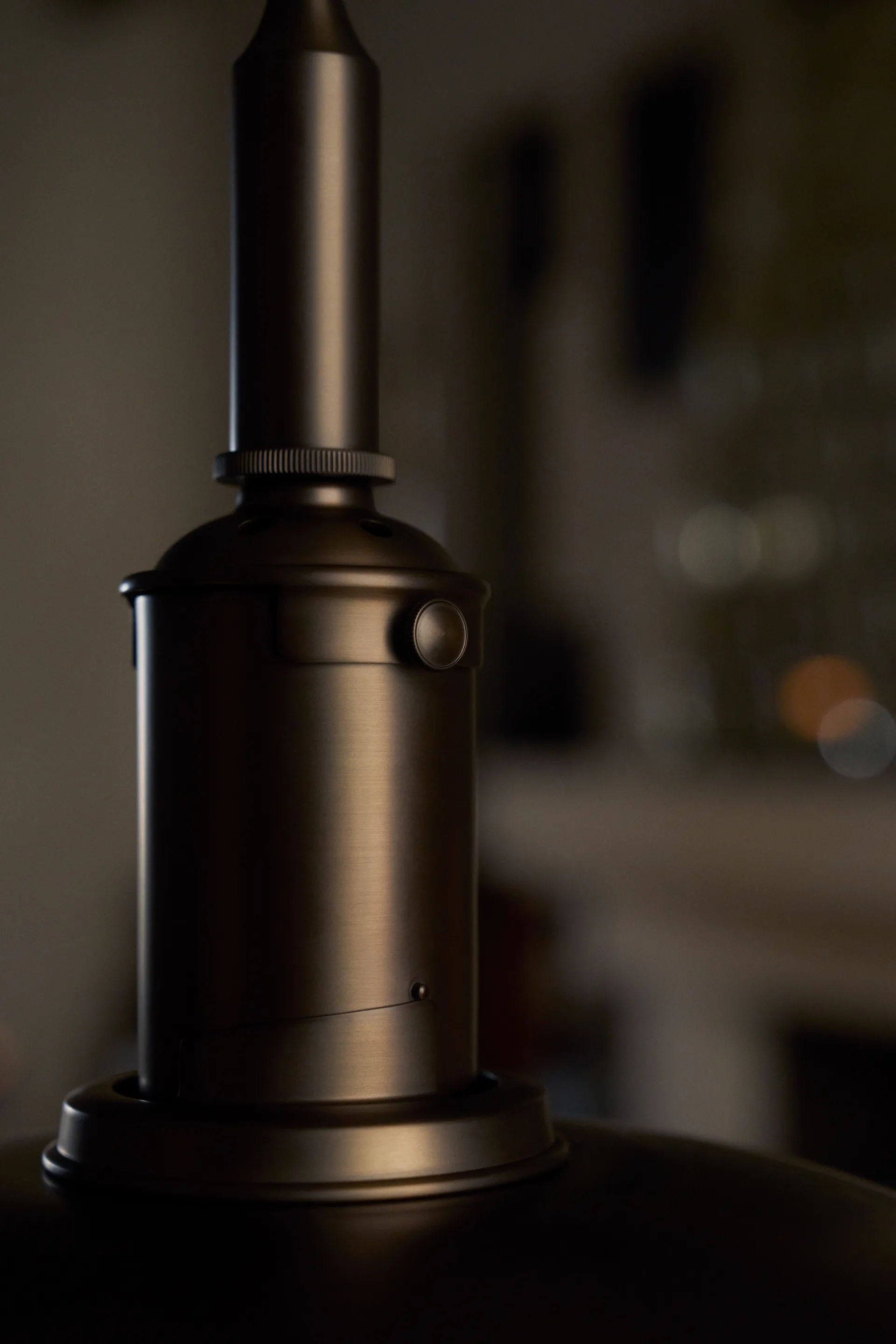Candeeiro suspenso PH 3/3 Luna, Aged brass-vidro opalino Louis Poulsen